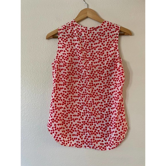 Equipment Femme Size XS Lyle Heart Print Silk Tank Top Sleeveless Blouse Red - Picture 5 of 11